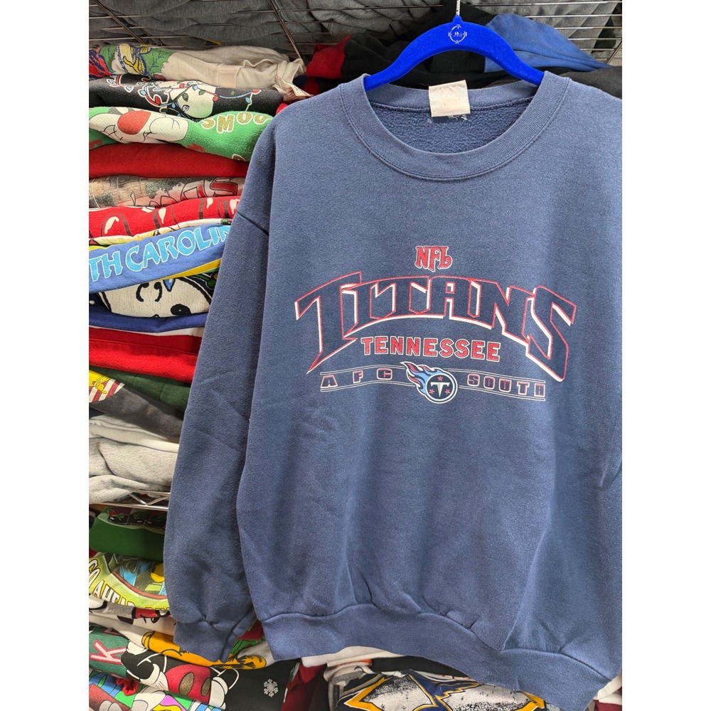 Vintage Tennessee Titans NFL Crewneck Sweatshirt Navy AFC South Mens L 22x25.5
